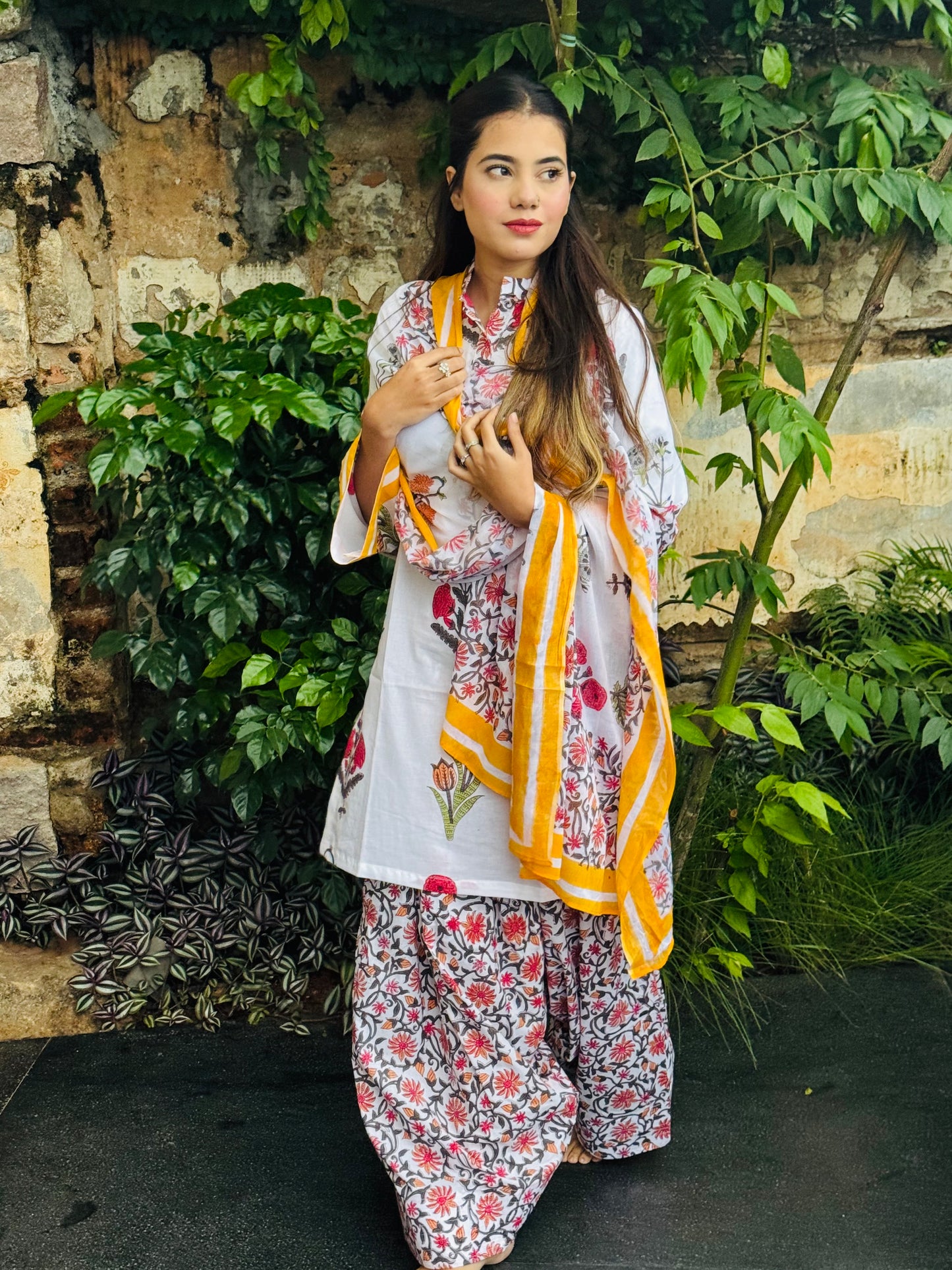 Dilrooba Farsi Salwar Set