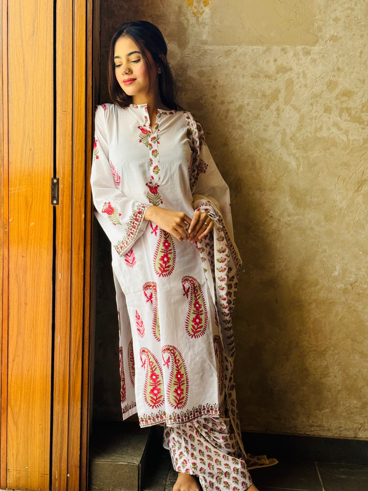 Noor-E-Ishq Farsi Salwar Set