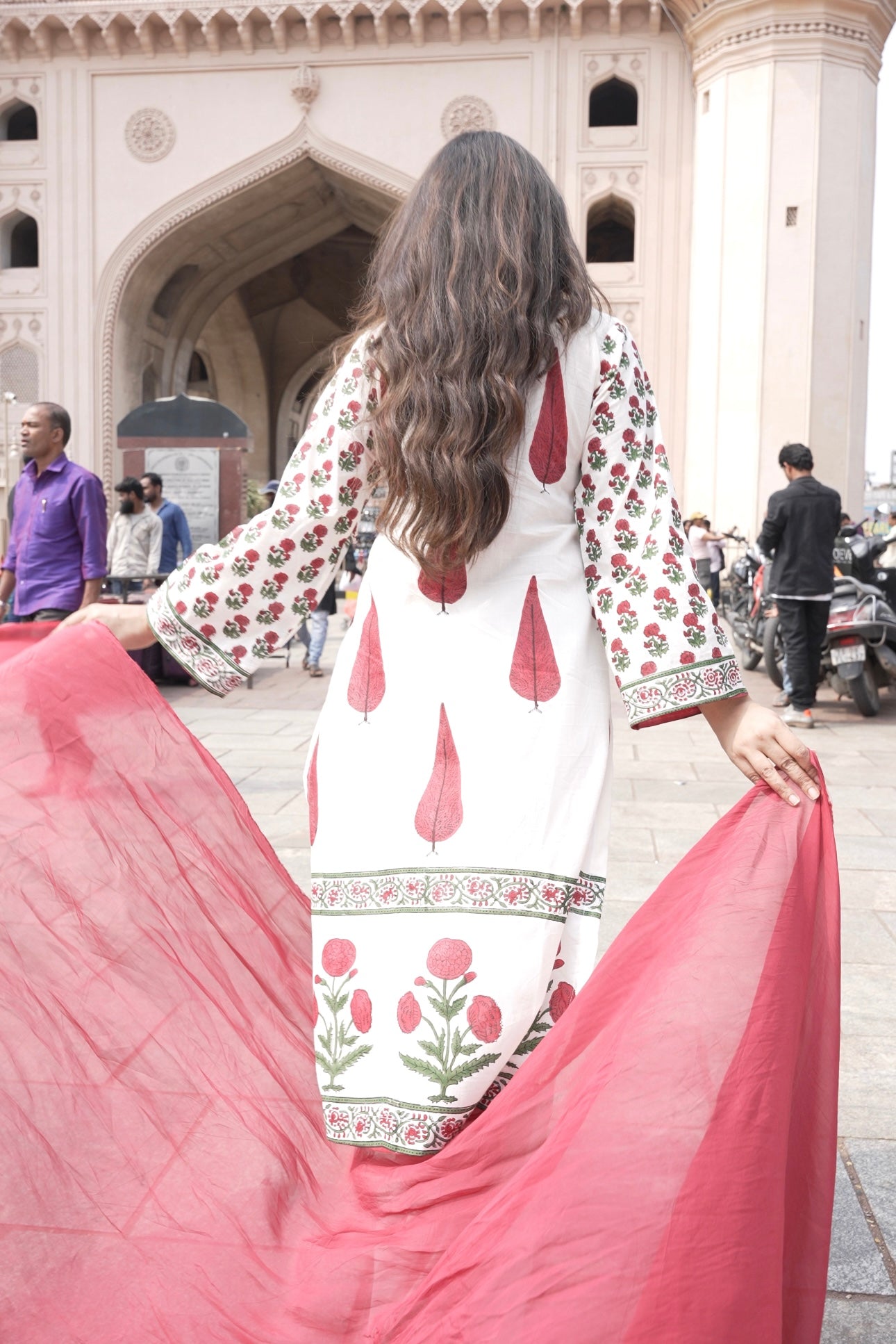 Pariza Farsi Salwar set