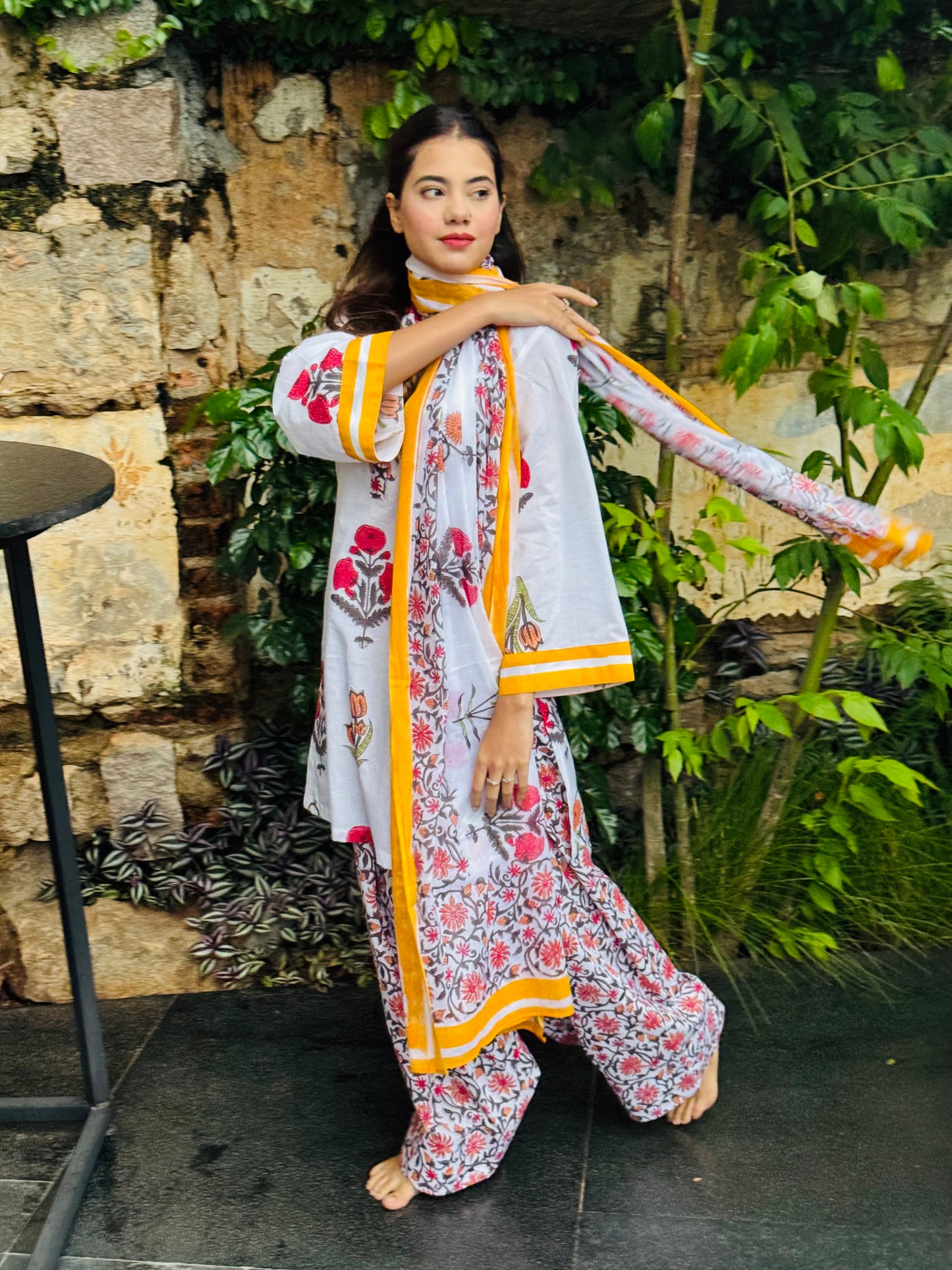Dilrooba Farsi Salwar Set