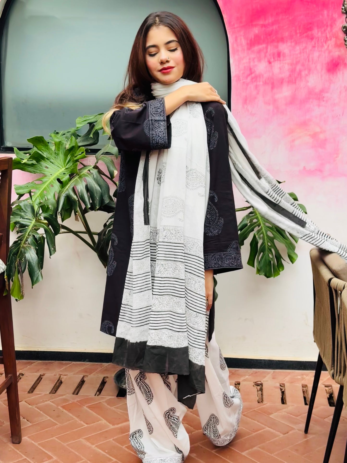 Noor-E-Nazar Farsi Salwar Set