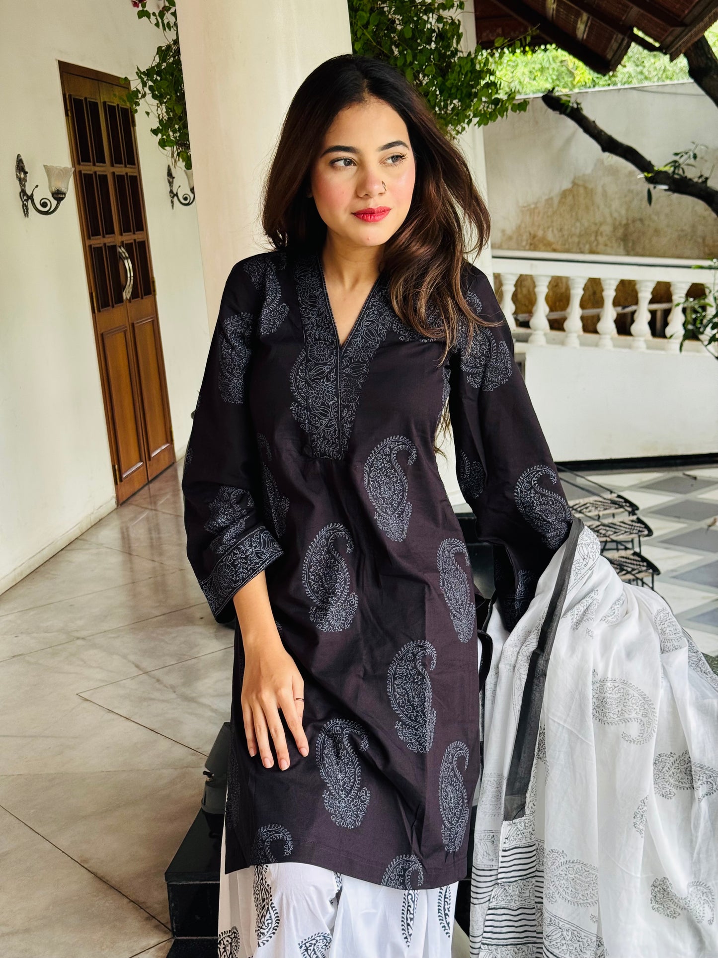 Noor-E-Nazar Farsi Salwar Set