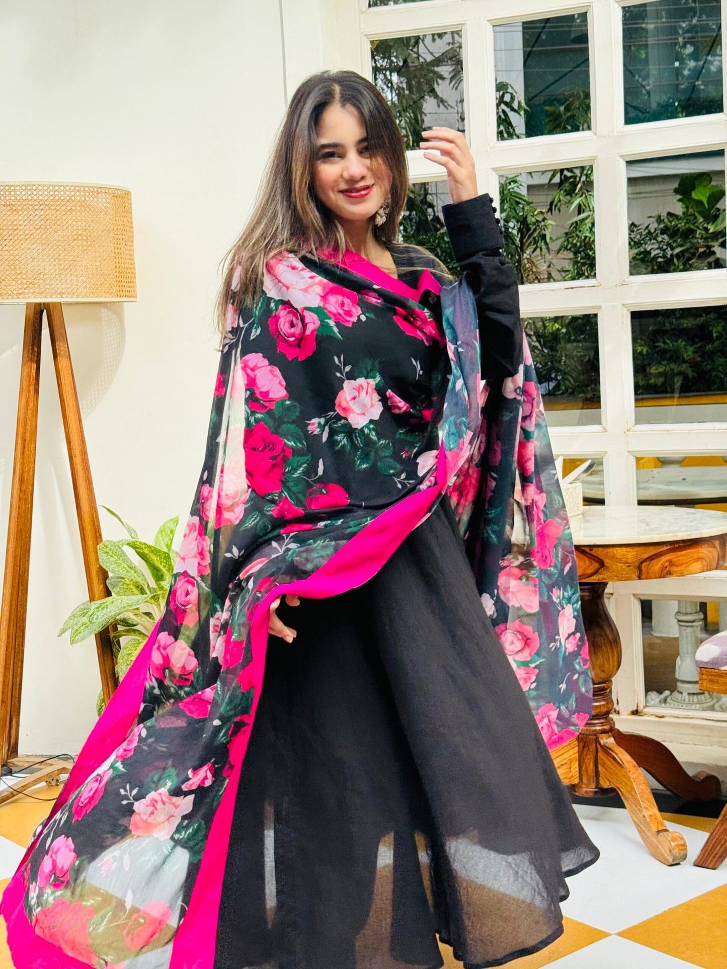 Laila Kalidar with chiffon  dupatta