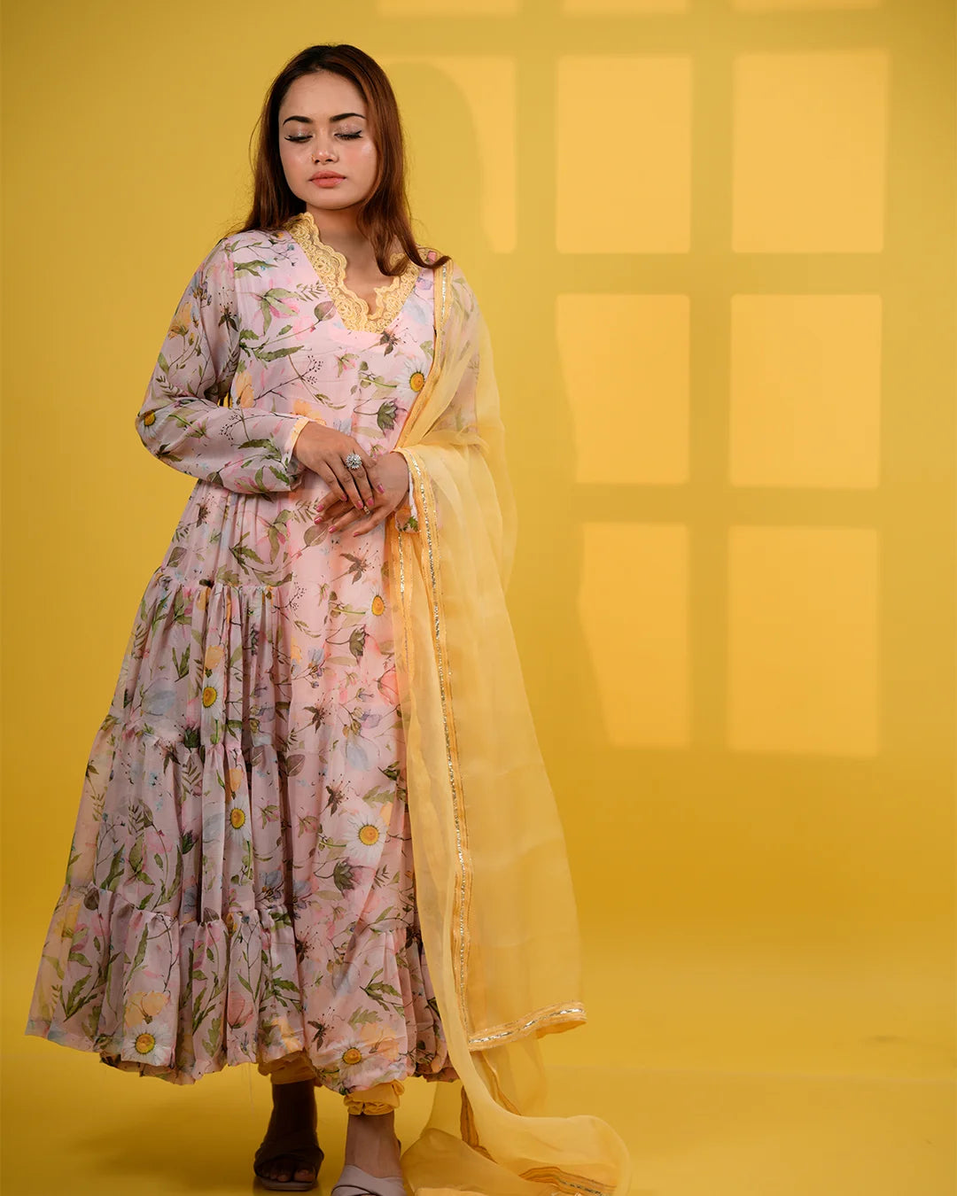 KHWABEEDA ANARKALI SUIT SET